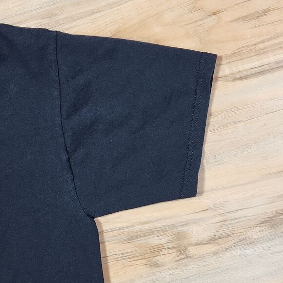 🔹️🔺️Disney Black Mickey Mouse Planet Short Sleeve Tshirt XLarge - Picture 5 of 8